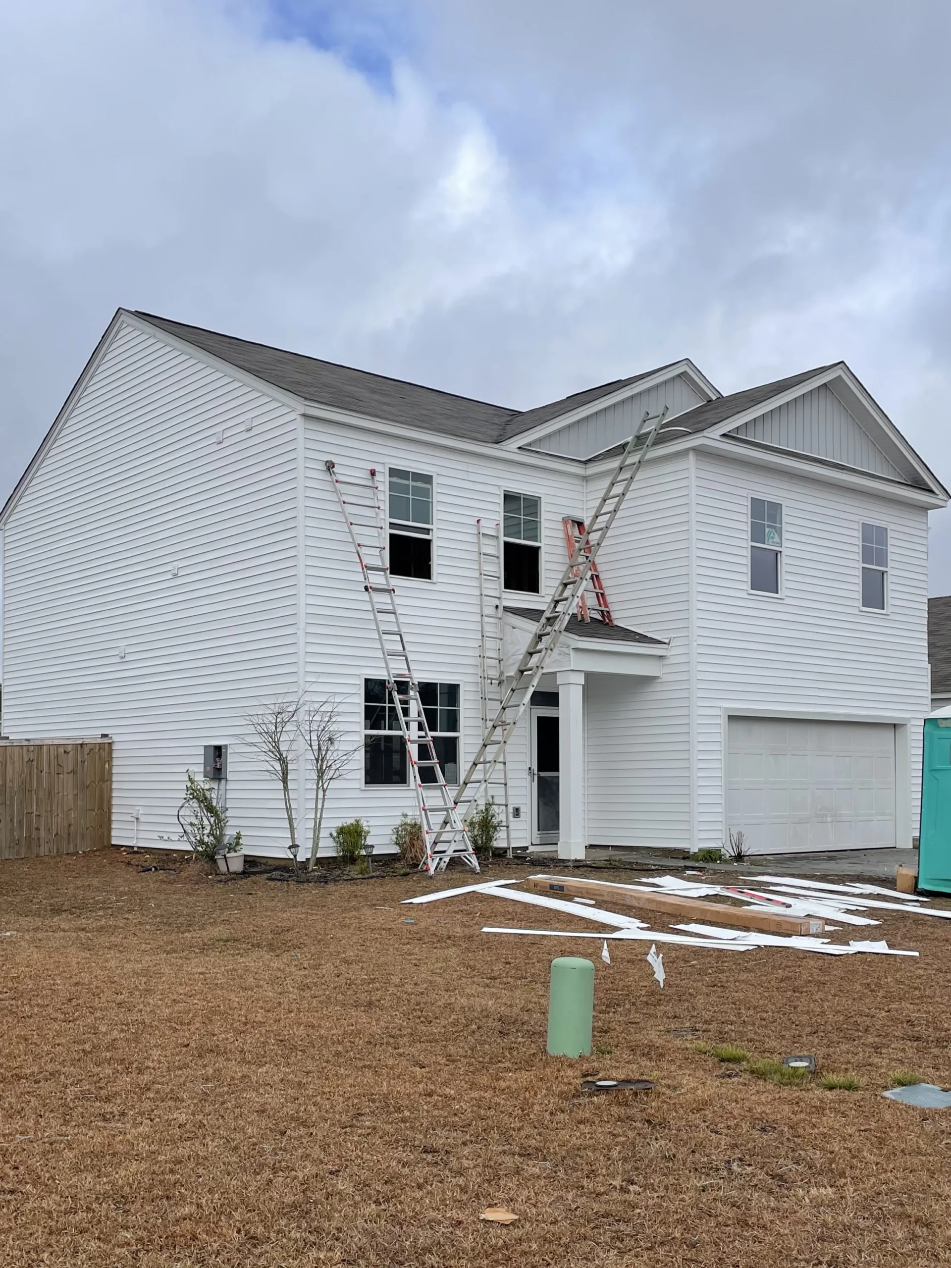 New-roof-replacement-using-asphalt-shingles